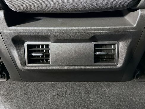 Used 2020 Chevrolet Silverado 1500 Custom w/ Custom Value Package image 23