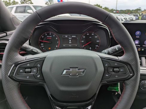 New 2026 Chevrolet Trax RS w/ Driver Confidence Package FWD image 17
