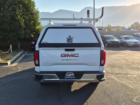 Used 2022 GMC Sierra 1500 Pro w/ Pro Value Package AWD/4WD image 7