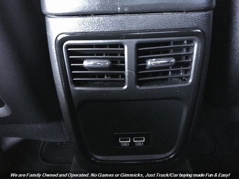 Used 2021 Dodge Charger SXT w/ Blacktop Package image 27