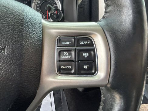 Used 2017 RAM 1500 Laramie AWD/4WD image 17