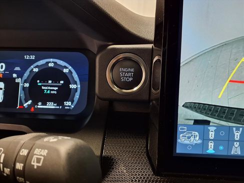 New 2026 Toyota 4Runner Limited image 17