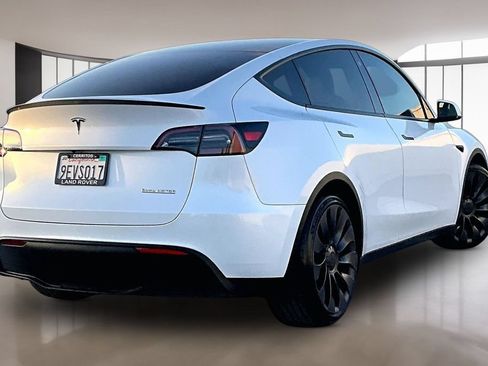 Used 2023 Tesla Model Y Performance AWD/4WD image 6