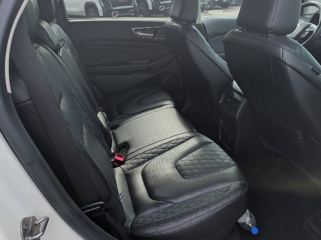 Used 2024 Ford Edge Titanium w/ Equipment Group 301A AWD/4WD image 10