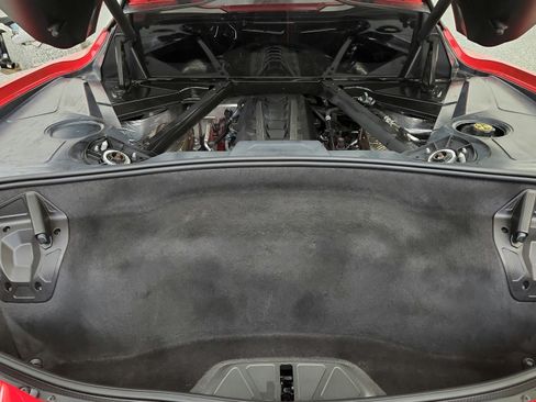 Used 2022 Chevrolet Corvette Stingray Preferred Cpe w/ Z51 Performance Package RWD image 22