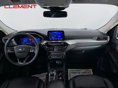 Used 2022 Ford Escape Titanium AWD/4WD image 12