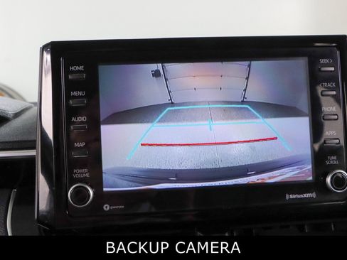 Used 2022 Toyota Corolla SE FWD image 18