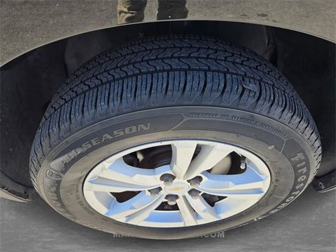 Used 2013 Chevrolet Equinox LS image 9