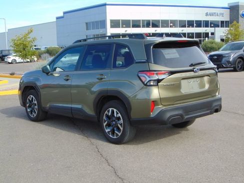 Certified 2025 Subaru Forester Premium AWD/4WD image 6