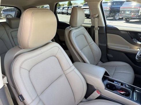 Certified 2020 Lincoln Corsair FWD w/ Premium Package image 21