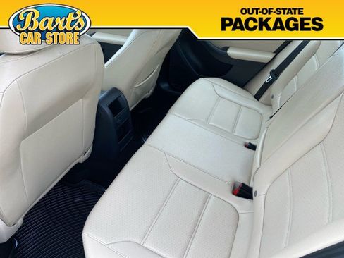 Used 2017 Volkswagen Jetta SEL FWD image 20