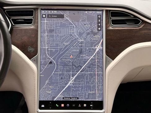 Used 2017 Tesla Model X 100D image 20