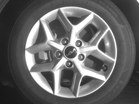 Used 2025 Kia Soul LX w/ LX Technology Package image 12