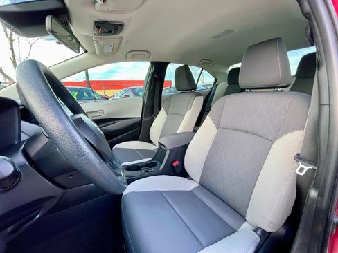 Used 2024 Toyota Corolla LE image 15