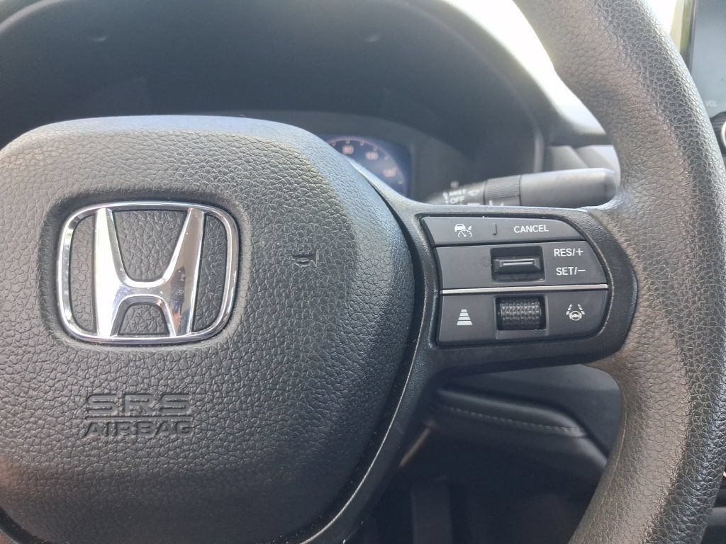 Certified 2025 Honda Accord SE image 29