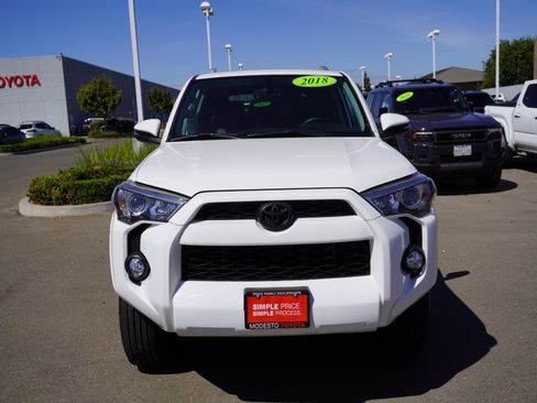 Used 2018 Toyota 4Runner SR5 Premium AWD/4WD image 6