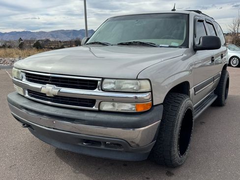 Used 2005 Chevrolet Tahoe LS w/ Preferred Equipment Group image 3