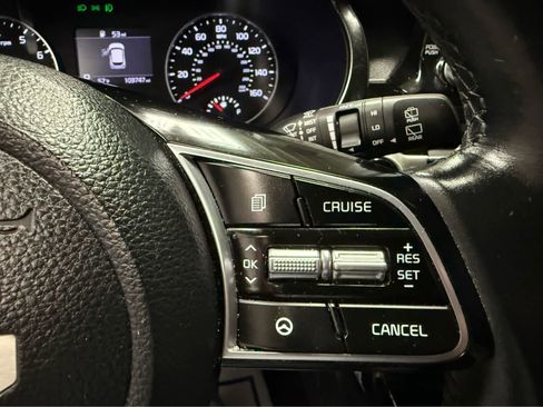 Used 2022 Kia Seltos EX image 14