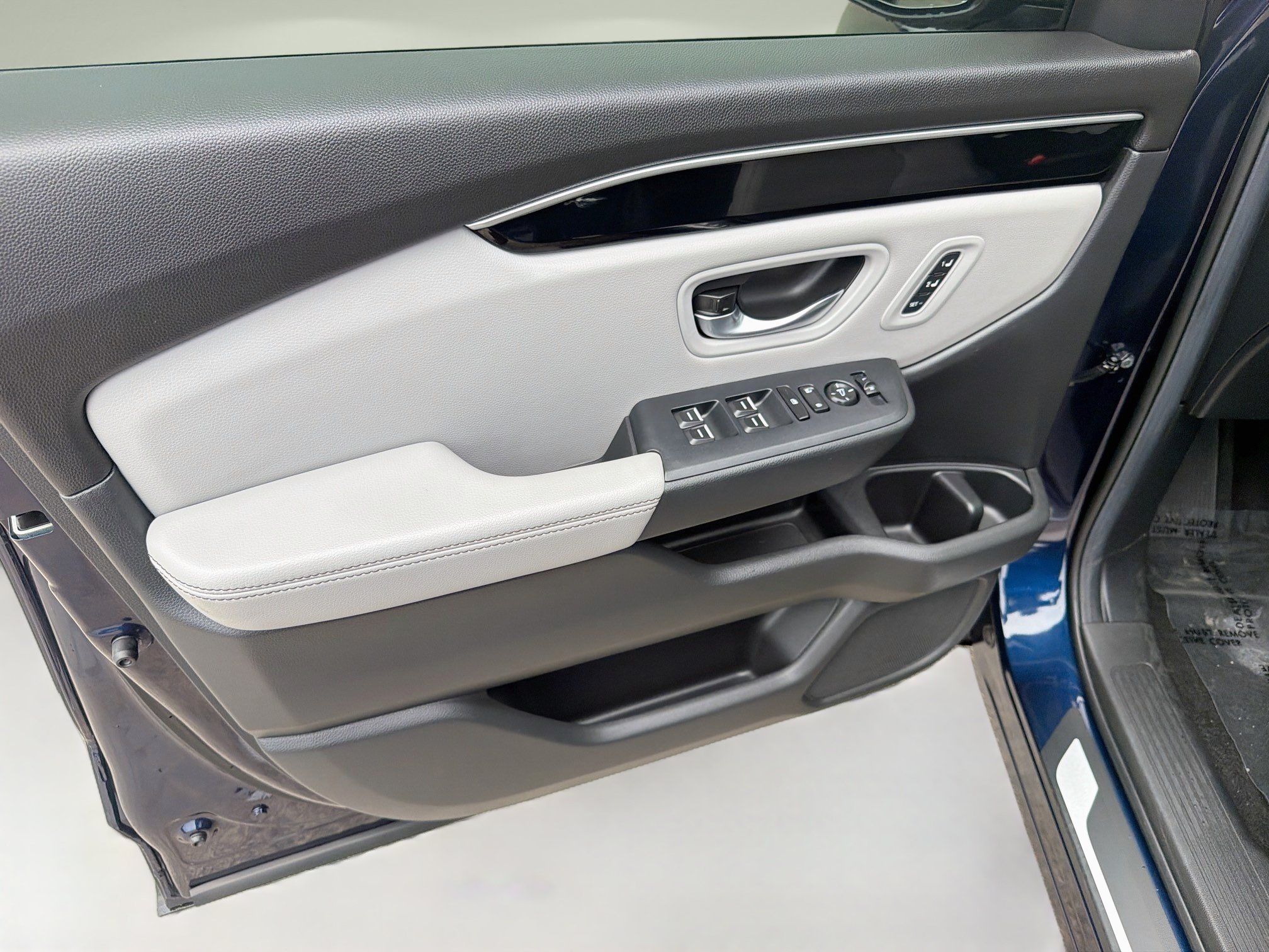 Used 2024 Honda Pilot EX-L image 19