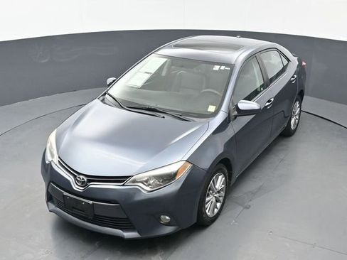 Used 2015 Toyota Corolla LE Premium image 38