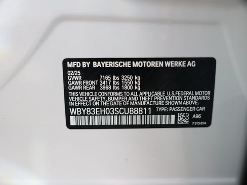 Used 2025 BMW i7 xDrive60 w/ Executive Package AWD/4WD image 40