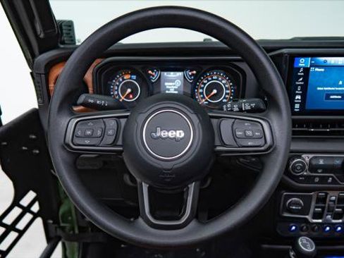 Used 2026 Jeep Wrangler Unlimited Sport AWD/4WD image 44