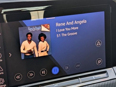 Used 2024 Volkswagen Golf R image 14