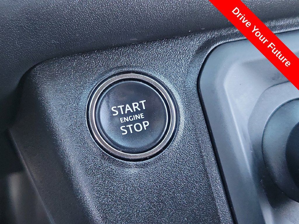 Used 2023 Land Rover Defender 110 X AWD/4WD image 9