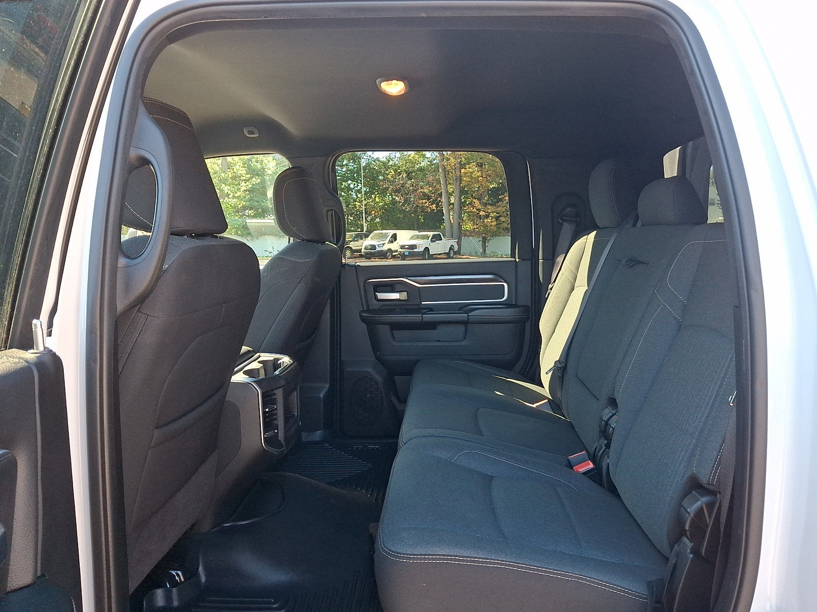 Used 2022 RAM 3500 Big Horn w/ Night Edition AWD/4WD image 11