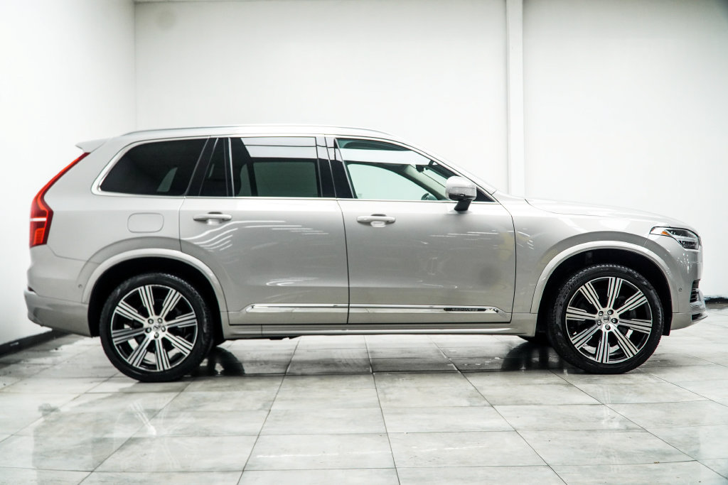 Used 2024 Volvo XC90 T8 Plus AWD/4WD image 10