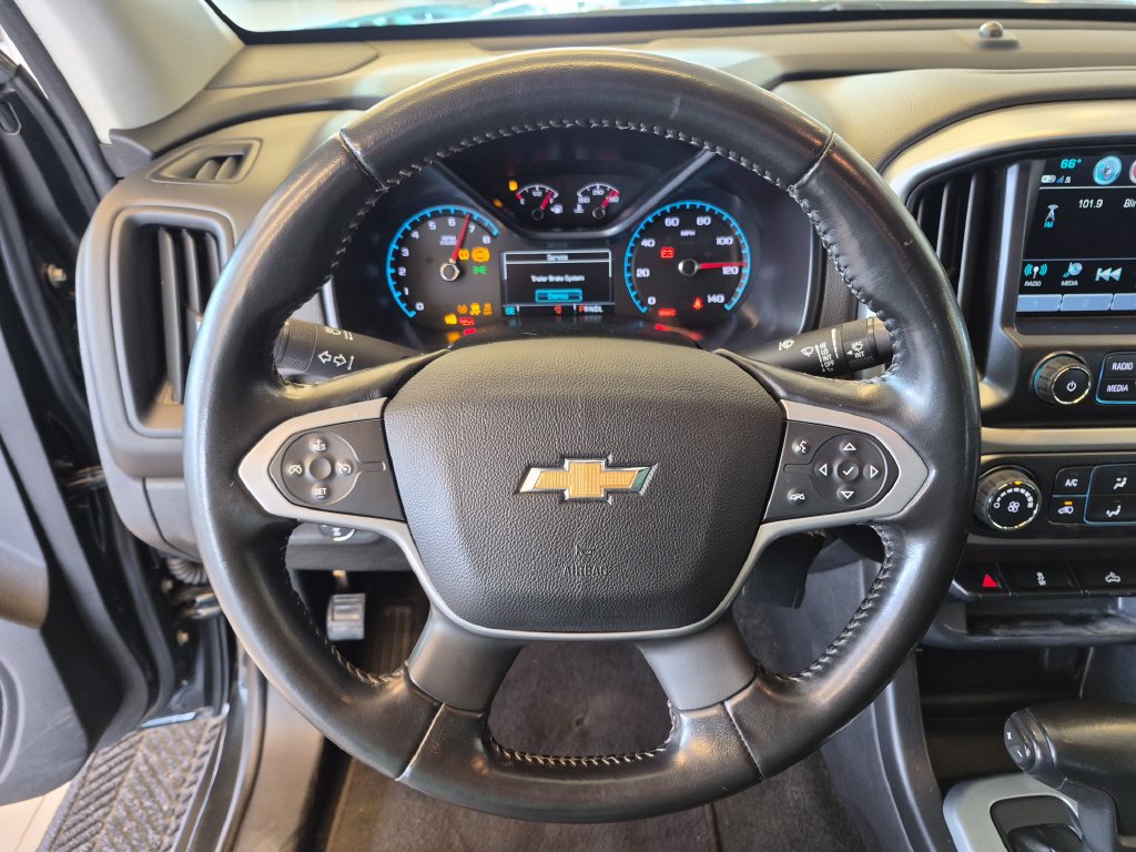 Used 2018 Chevrolet Colorado LT AWD/4WD image 18