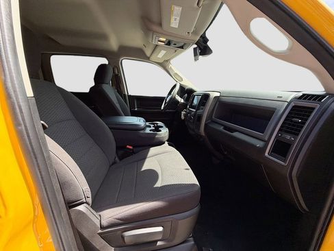 Used 2019 RAM 1500 Express w/ Wheel & Sound Group AWD/4WD image 17