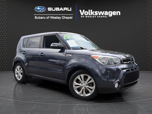 Used 2016 Kia Soul ! FWD image 1