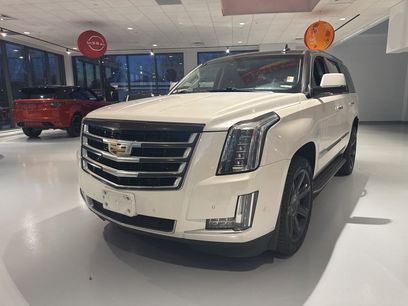 Used 2019 Cadillac Escalade Luxury