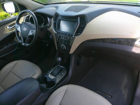 Used 2017 Hyundai Santa Fe Sport w/ 2.4L Tech Package 04 FWD image 20