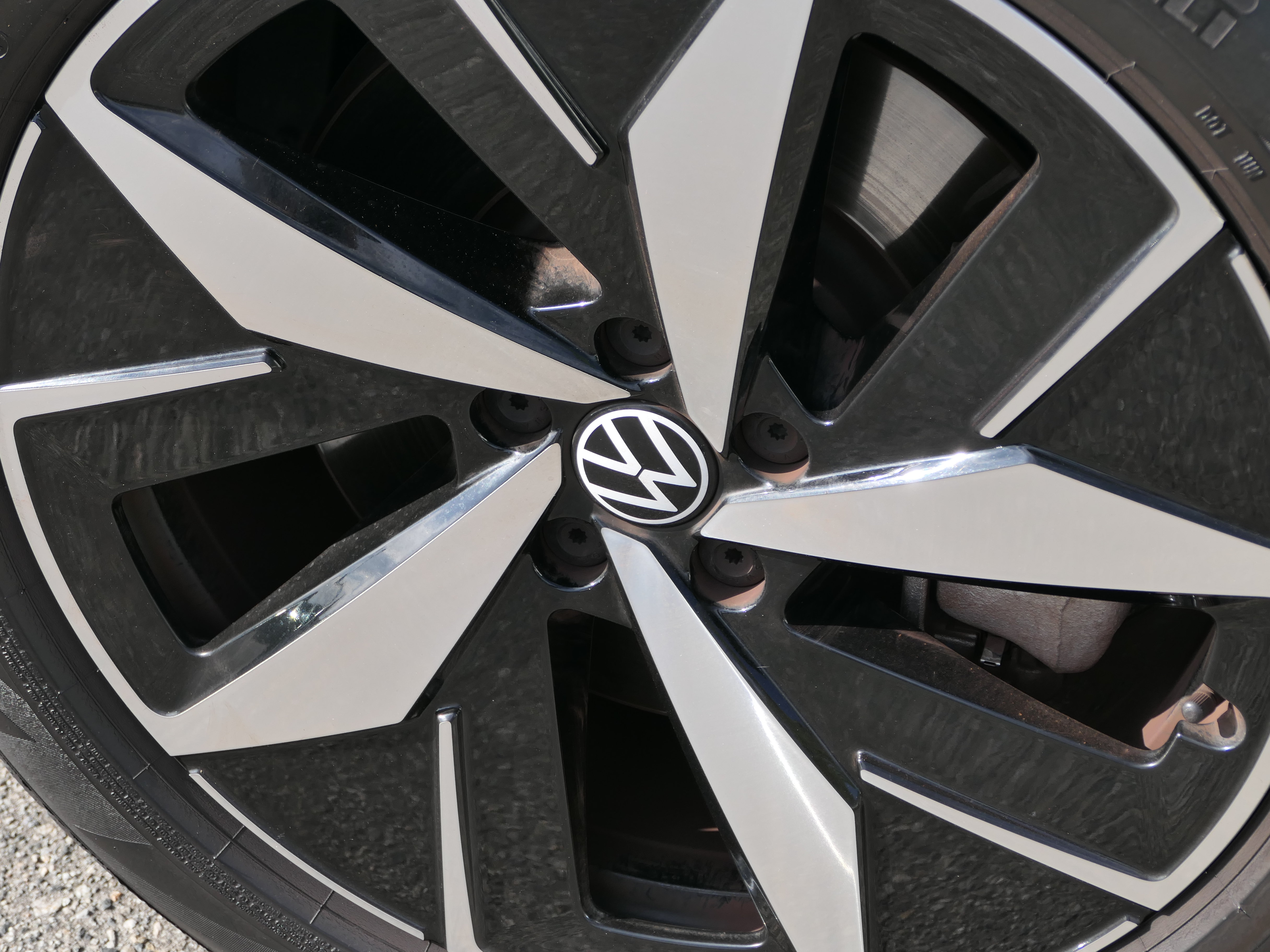 Used 2023 Volkswagen ID.4 Pro RWD image 11