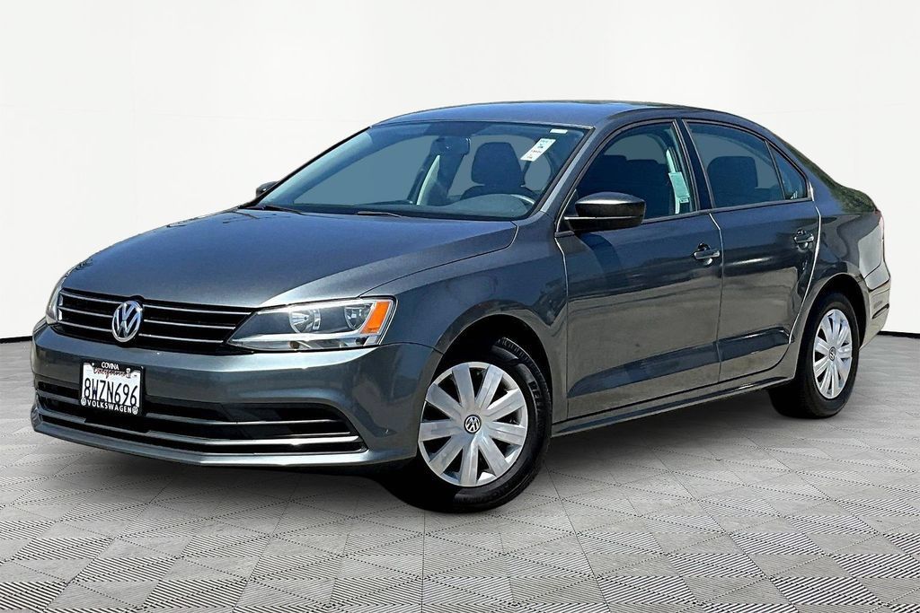 Used 2016 Volkswagen Jetta S FWD image 3