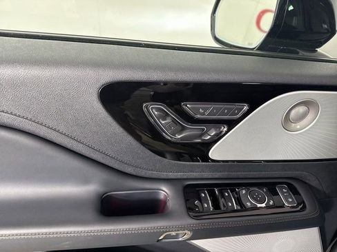 New 2026 Lincoln Aviator Reserve w/ Luxury Package image 16