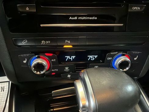 Used 2017 Audi Q5 2.0T Premium Plus AWD/4WD image 18