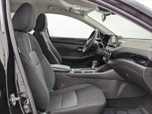 Used 2025 Nissan Sentra SV image 21