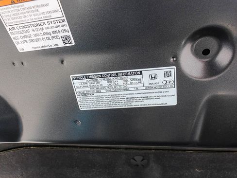 Certified 2023 Honda Accord EX image 28