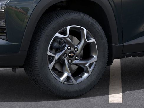 New 2026 Chevrolet Trax LT w/ LT Convenience Package image 9