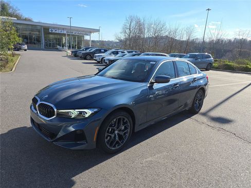 Certified 2025 BMW 330i xDrive 330i xDrive w/ Premium Package image 7