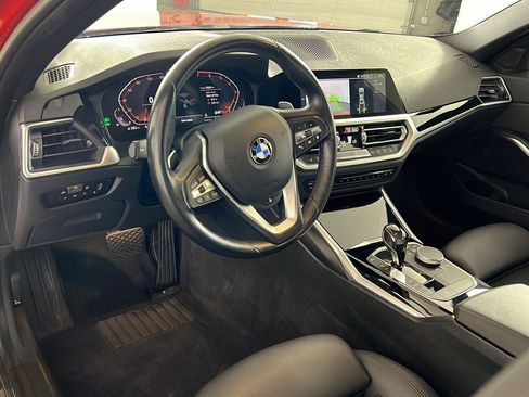Used 2019 BMW 330i xDrive Sedan w/ Convenience Package AWD/4WD image 2