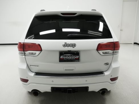 Used 2017 Jeep Grand Cherokee Overland RWD image 5