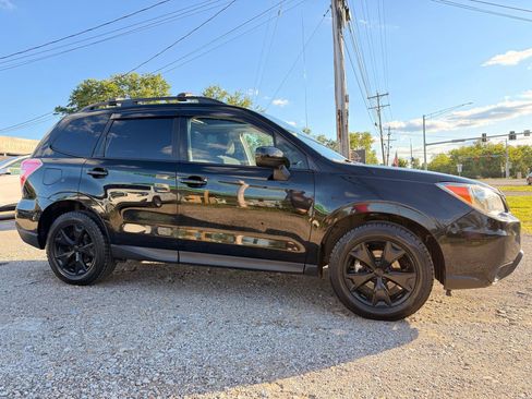 Used 2015 Subaru Forester 2.5i Premium AWD/4WD image 3