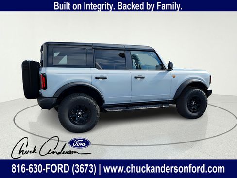 New 2026 Ford Bronco Badlands AWD/4WD image 9