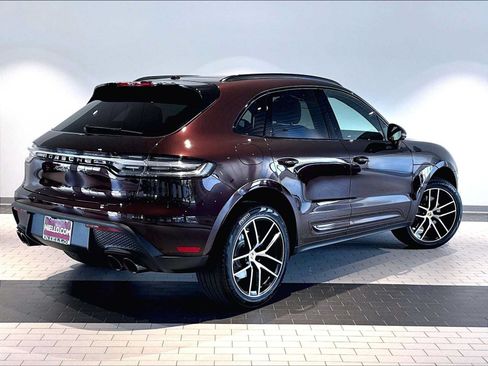 Used 2026 Porsche Macan AWD/4WD image 10