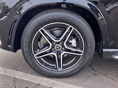 Certified 2022 Mercedes-Benz GLE 350 w/ AMG Line Exterior image 11