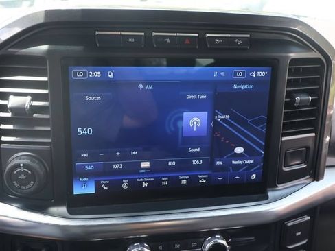 Used 2022 Ford F150 Lariat w/ Equipment Group 502A High AWD/4WD image 25